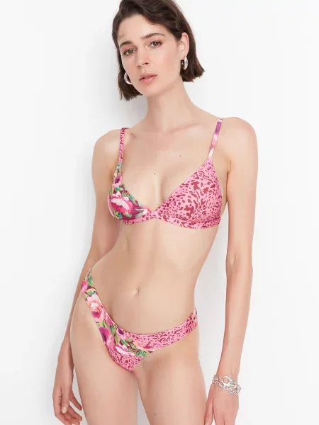 Bikini Trendyol w kwiatki