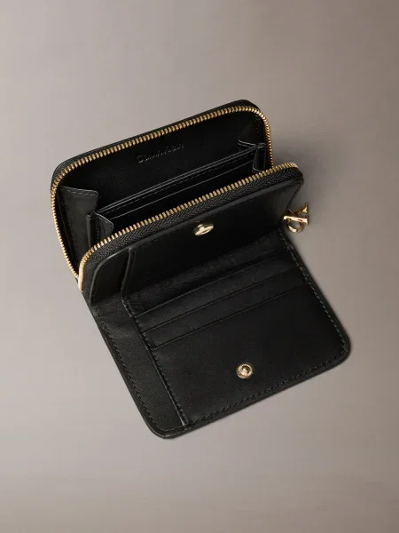 Portofel Calvin Klein Ck Croc Medium Flap Zip Around negru