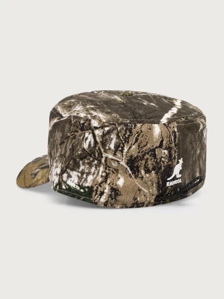 Кепка Kangol