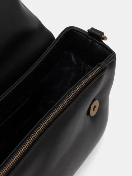 Кожаная сумка Kurt Geiger London