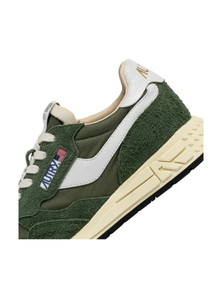 Sneakerși Autry alb