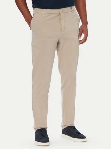 BOSS Chinos kelnes Modern Fit smėlio