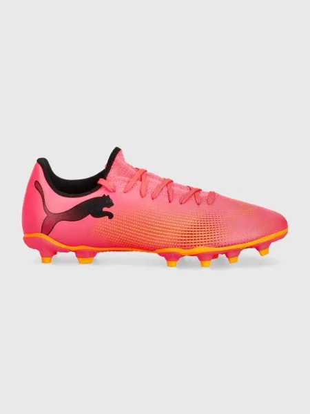 Футбольные кроссовки Puma розовые
