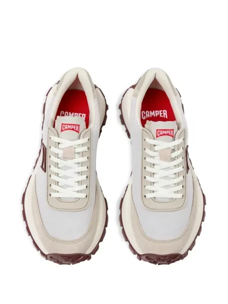 Sneaker Camper