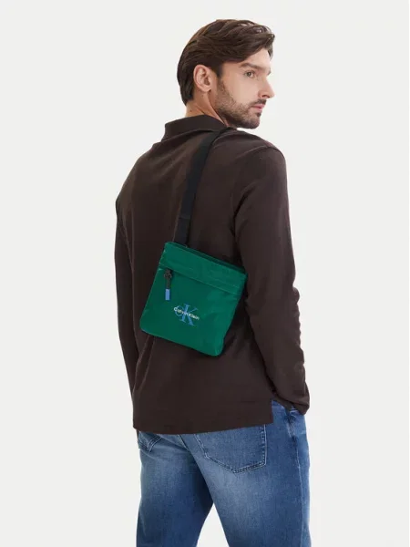 Calvin Klein Torbica za okrog pasu Bold Flatpack zelena
