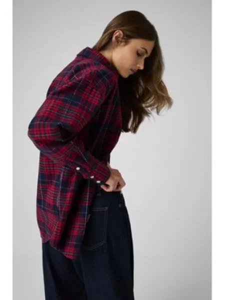 Guess Jeans Marškinėliai raudona