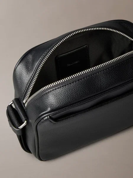 Calvin Klein Geantă reporter negru