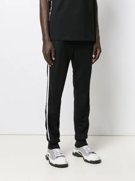 Tricou Iceberg cu aplicații negru