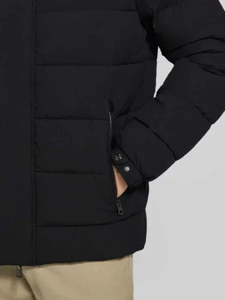 Kroj regular fit kurtka pikowana z detal z logo model Donnar' Joop! Collection czarna