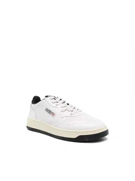 Sneakersy Autry skórzane białe