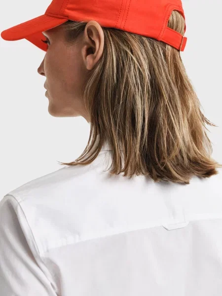 Рубашка Gant из поплина белая