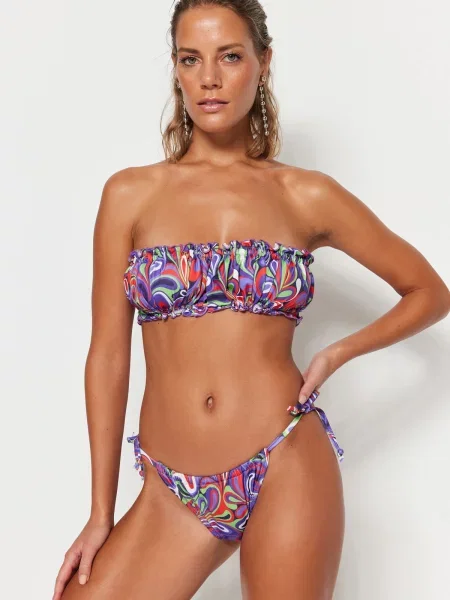 Costum de baie Trendyol cu imprimeu abstract roz