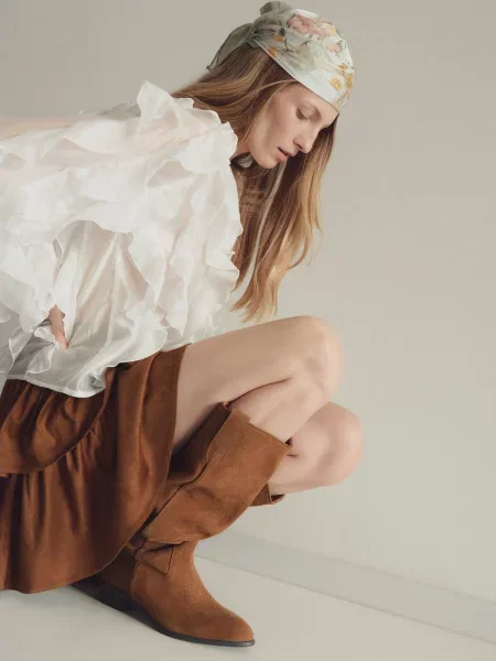 Замшевые ботфорты Reserved бежевые