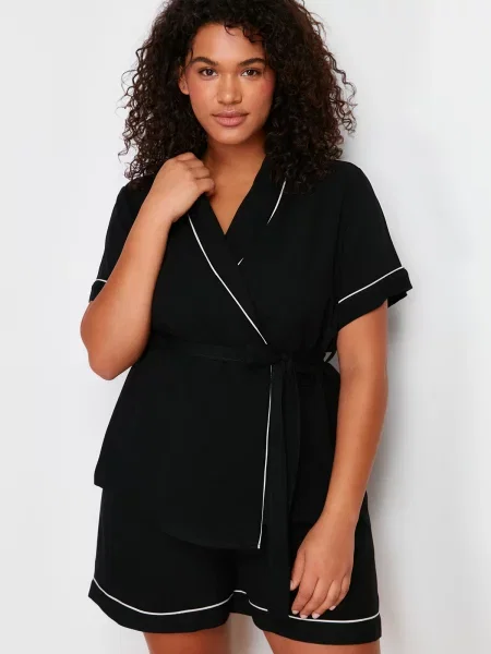 Pijamale Trendyol cu legături negru