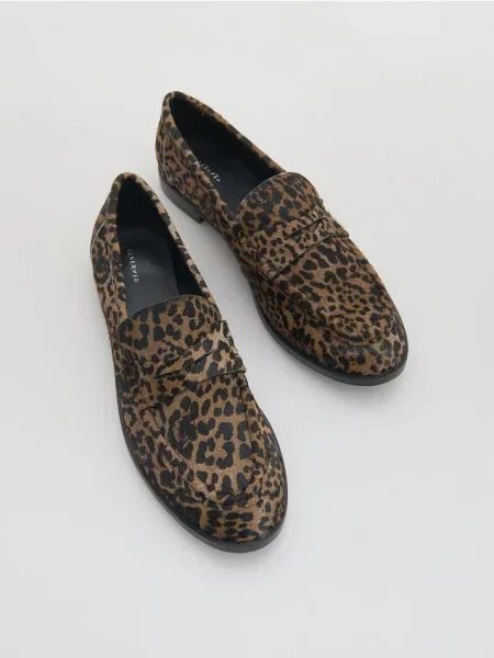 Кожаные лоферы Reserved