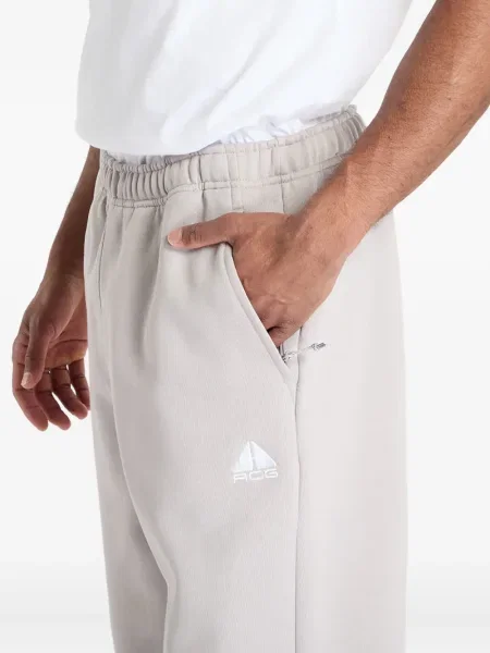 Top sport Nike din fleece plisat fără mâneci alb