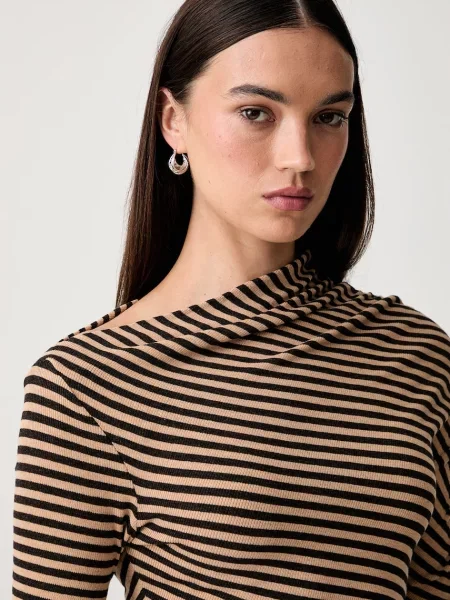Шерстяной свитер Pinko