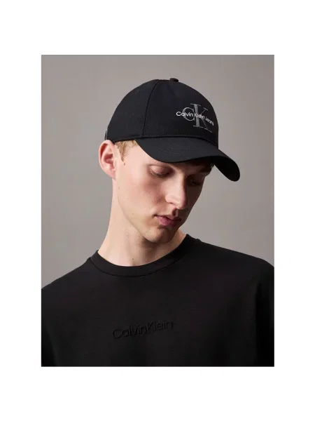 Calvin Klein kšiltovka černá