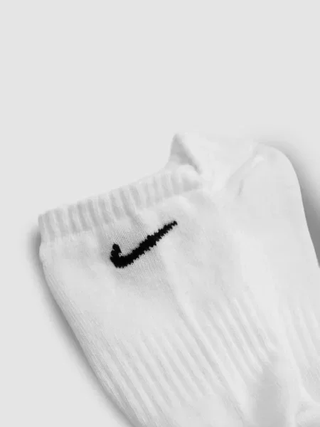 Носки Nike белые
