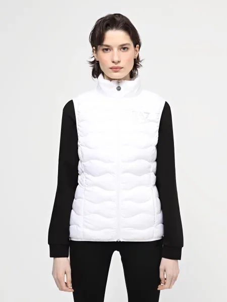 Жилет з утеплювачем білий