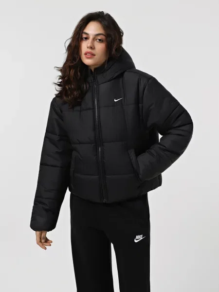 Зимова куртка NIKE чорний