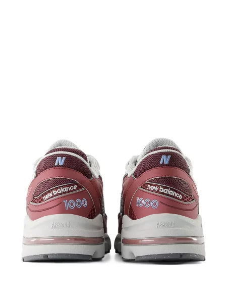 Маратонки New Balance червено