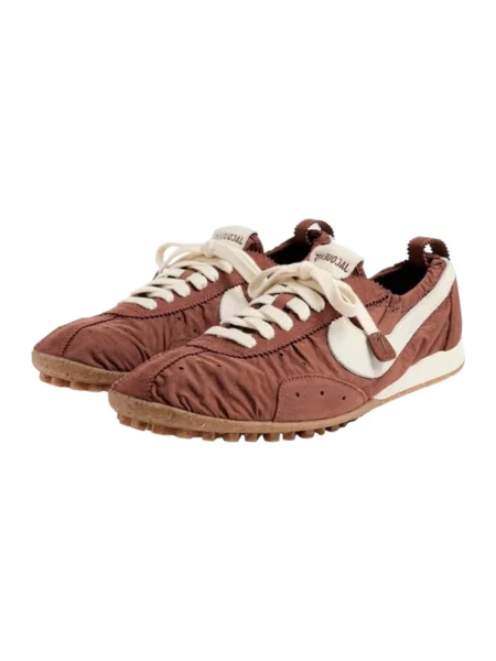 Pantofi Nike maro