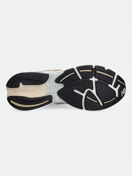 New Balance sportcipő bézs