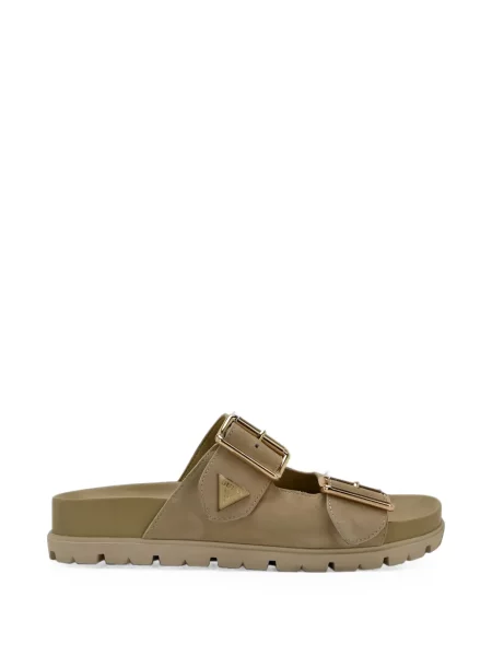 Sandale Guess din piele de căprioară cu cataramă