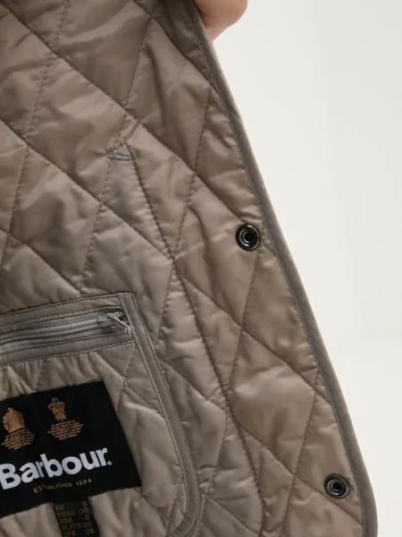 Демисезонная куртка Barbour