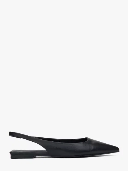 Шкіряні Туфлі та лофери Estro чорний