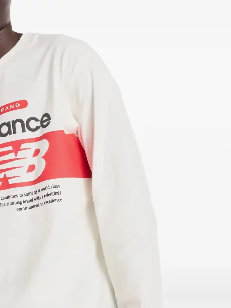 Флийс тениска New Balance черно