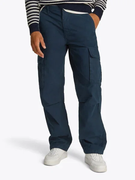 Tommy Jeans Pantaloni cu JAIMIE închis albastru