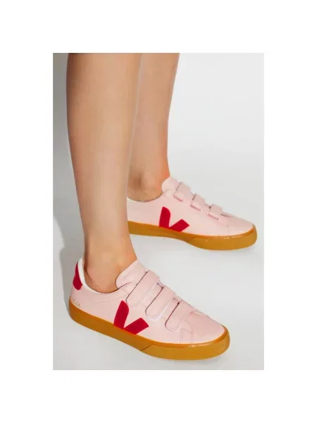 Sneakersy Veja skórzane z logo