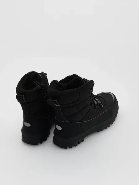 Reserved Класичні черевики до кісточки чорний