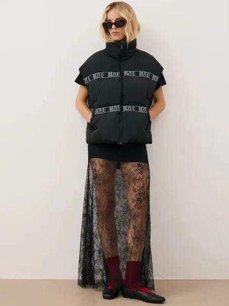 Пухова безрукавка Bizuu AYASE