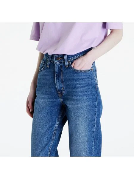 Blugi mom fit Levi's® albastru