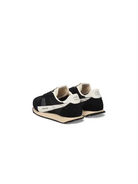 Sportcipők Tommy Jeans Tjw Retro Runner Archive fekete