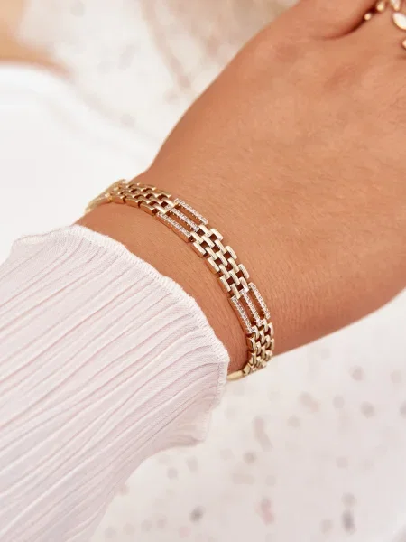 Zapestnica Boto bela