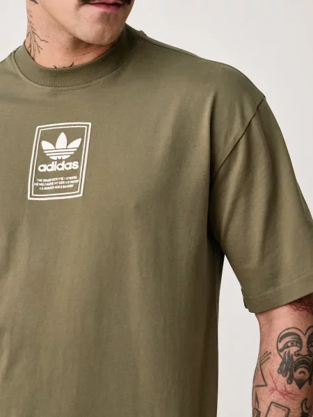 Adidas Originals тениска мъжка от Elevated GFX зелено