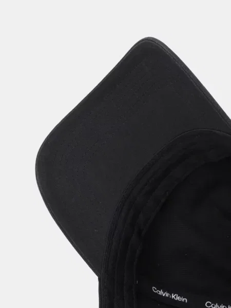 Calvin Klein Baseball sapka fekete