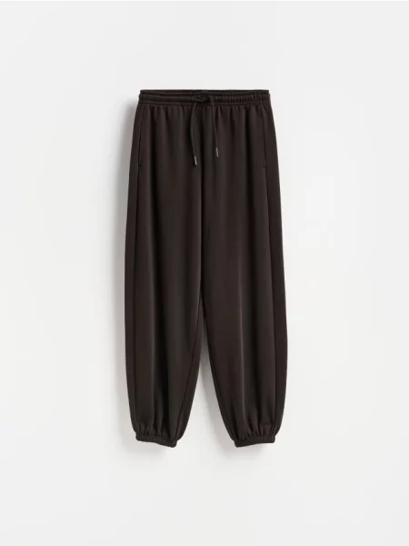 Reserved Pantaloni sport cu conținut ridicat de maro-închis maro