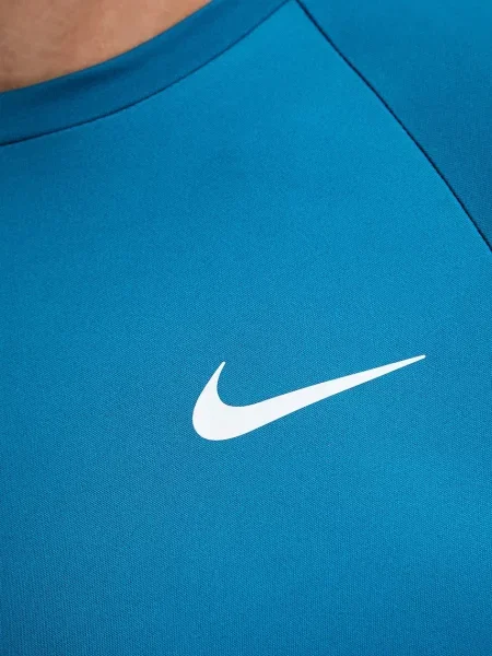 Тренувальна футболка Nike однотонна червоний
