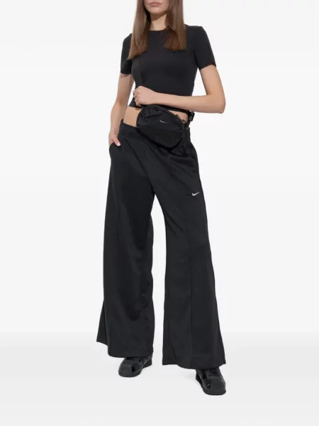 Decupat tricou Nike cu imagine cu cataramă verde