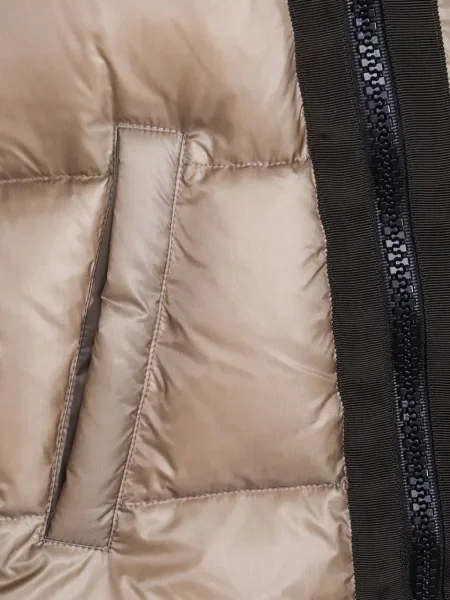 Vestă Sacai