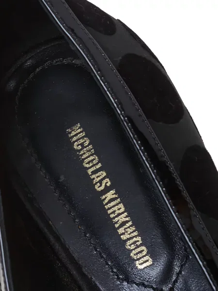 Βελούδινα πουά loafers Nicholas Kirkwood μαύρο