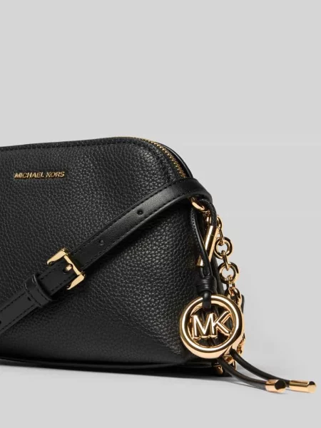 Kopertówka z naturalnej skóry z detalem z logo model Freddie' Michael Michael Kors czarna