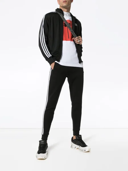 Tricou Adidas cu broderie negru