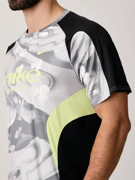 Nike футболка для бігу Dri-FIT
