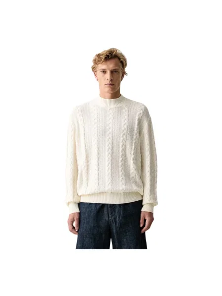 Sweter o kroju regular fit z dodatkiem żywej wełny Armani Exchange beżowy